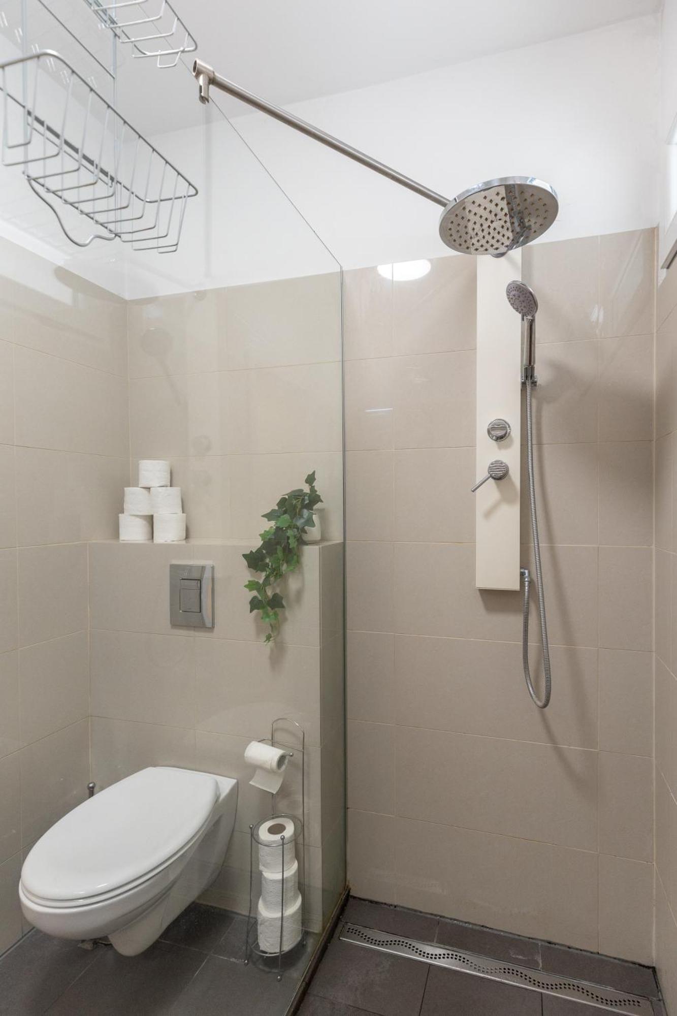 Gems Of Budapest - Ruby Unit ภายนอก รูปภาพ